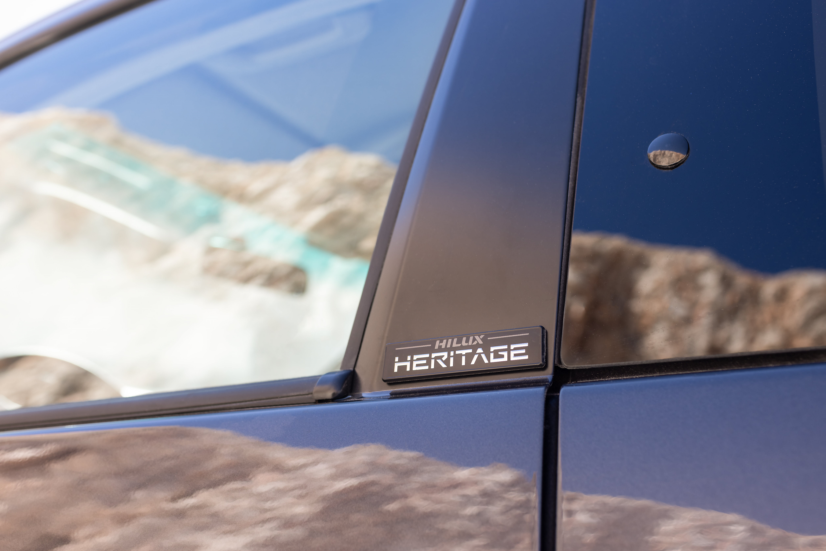 toyota_hilux_Heritage_limited_edition_badge